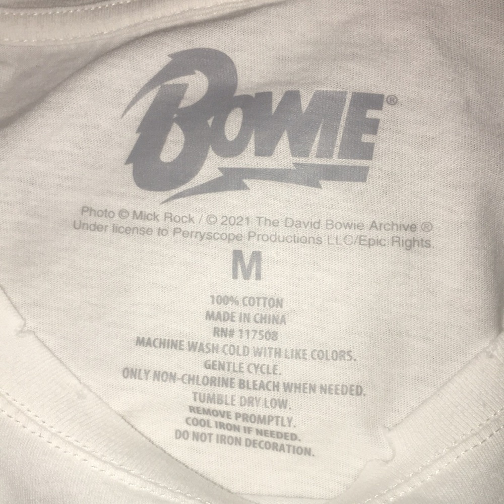 David Bowie Graphic Tee - Picture 6 of 7